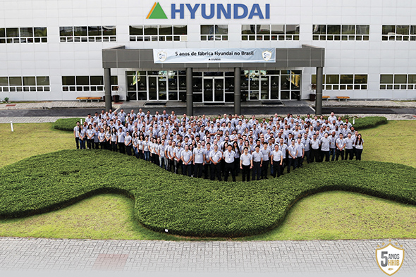 HYUNDAI COMEMORA 5 ANOS DE OPERAÇÃO NO BRASIL